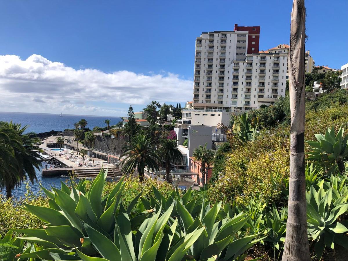 Beach Studio Apartment Funchal  Eksteriør billede