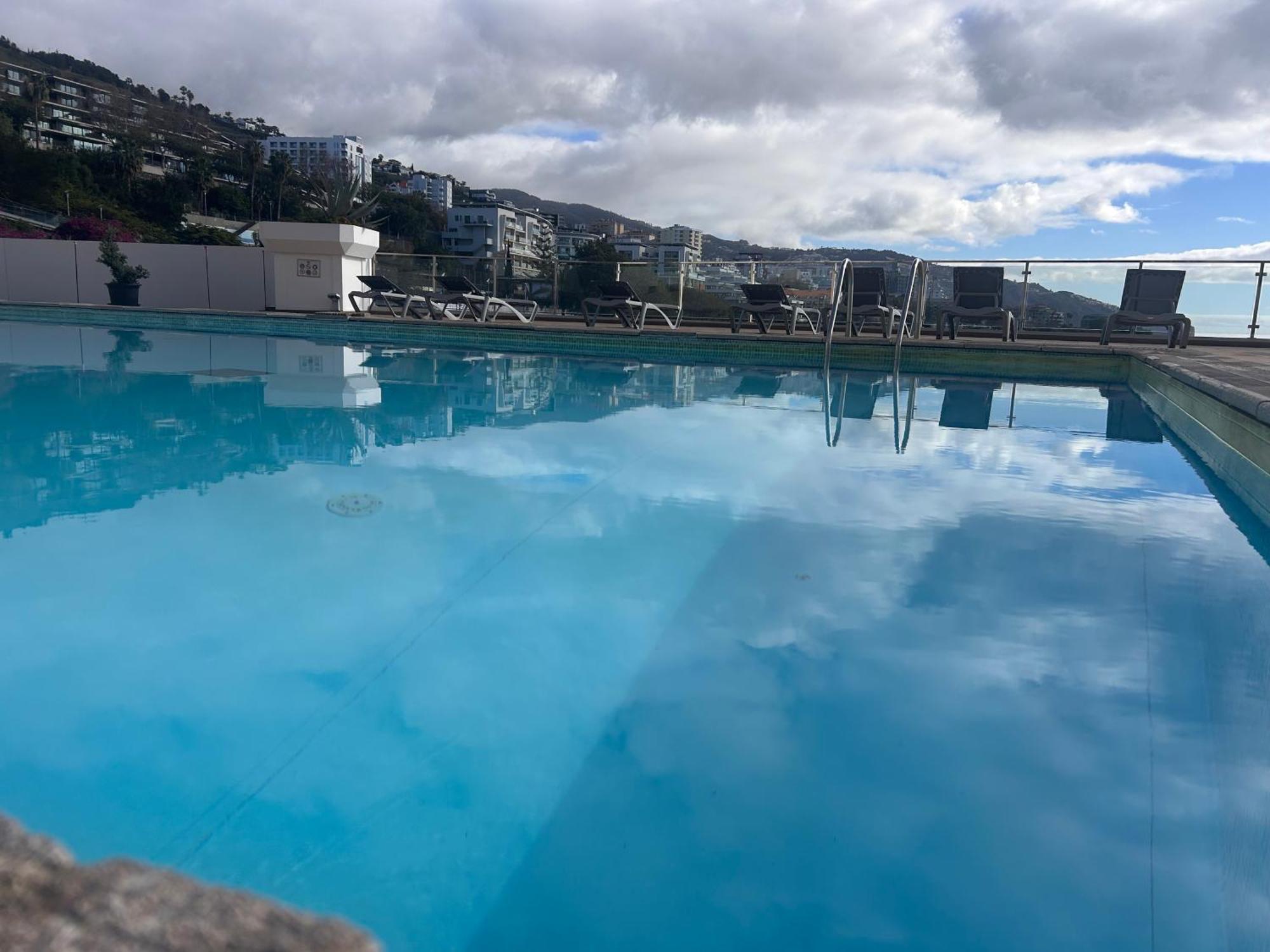 Beach Studio Apartment Funchal  Eksteriør billede